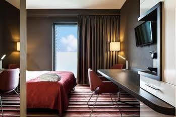 Best Western Plus Grand Winston Rijswijk Esterno foto
